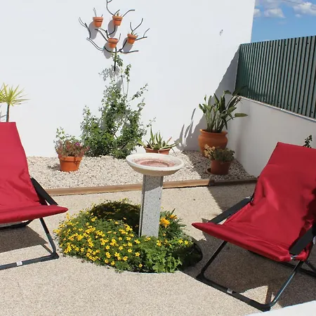 Casa Do Canto - Uma Casa No Campo, Perto Da Praia. Hébergement de vacances